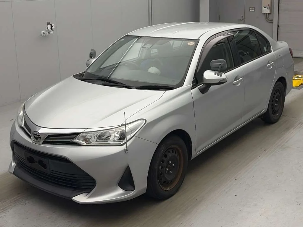 Toyota Corolla Axio NZE161 2018